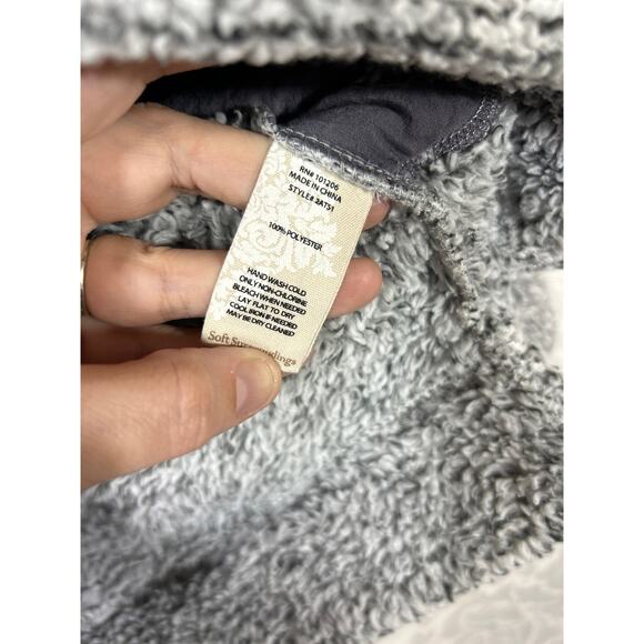 Soft Surroundings Sweatshirt Medium Gray Fuzzy Teddy Bear 1/4 Zip Pockets Cozy - Picture 9 of 11